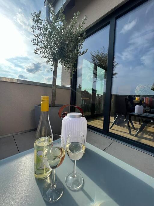 Rueckzugsort Im Rebenmeer Mit Terrasse, Grill & Parkplatz Venningen Esterno foto